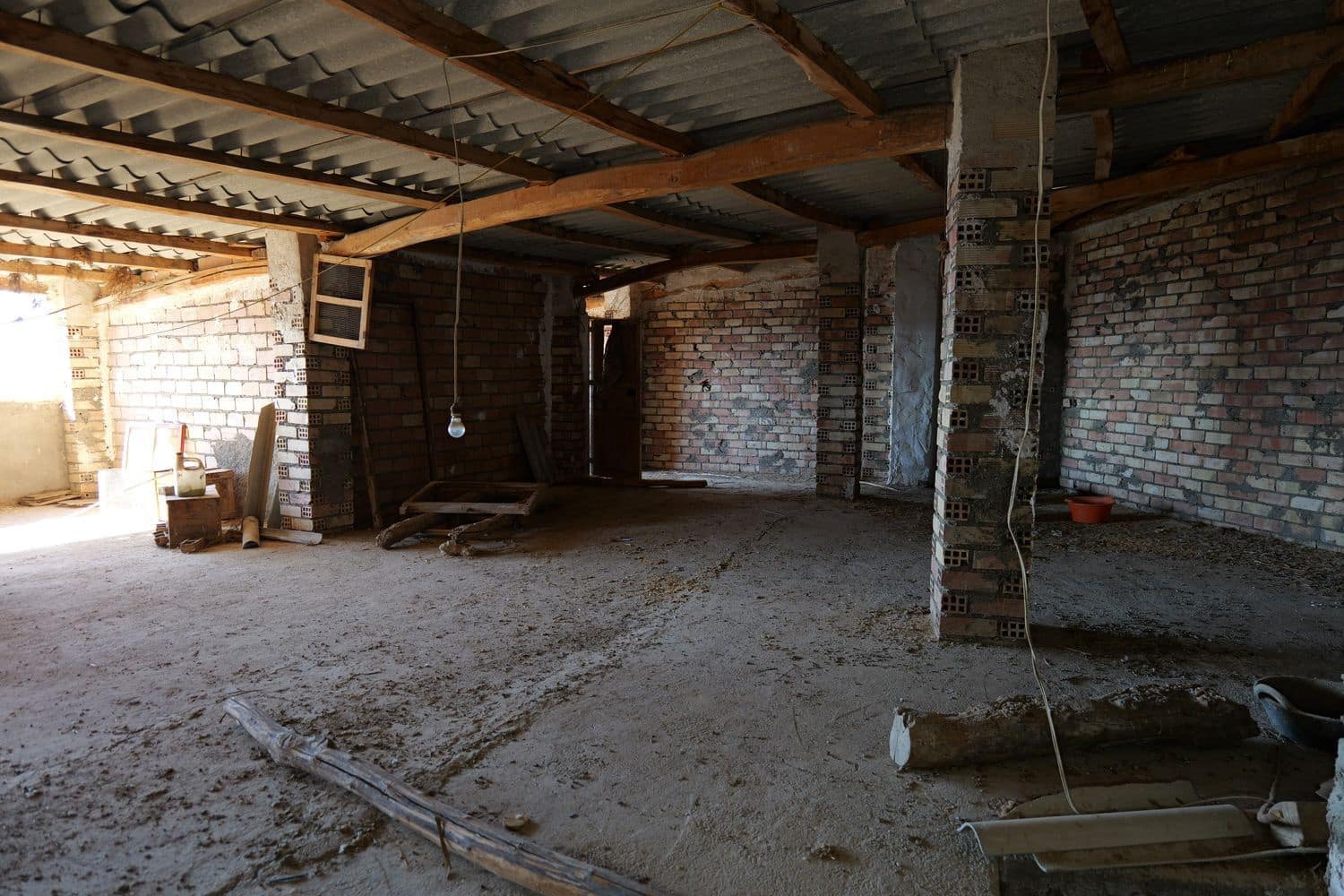 5 soveværelse Byhus til salg i Valor - € 29.500 (Ref: 8188898)