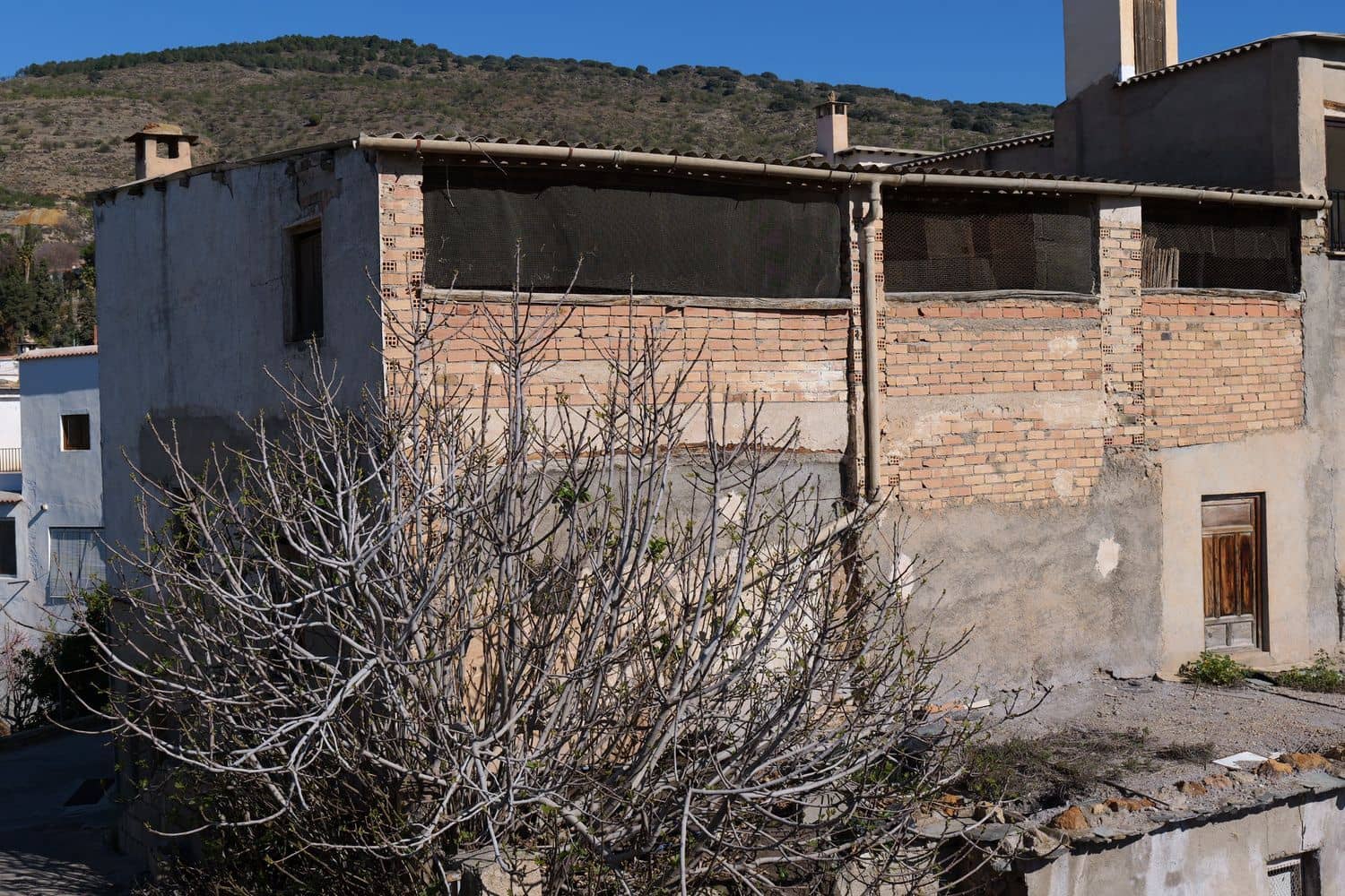 5 soveværelse Byhus til salg i Valor - € 29.500 (Ref: 8188898)