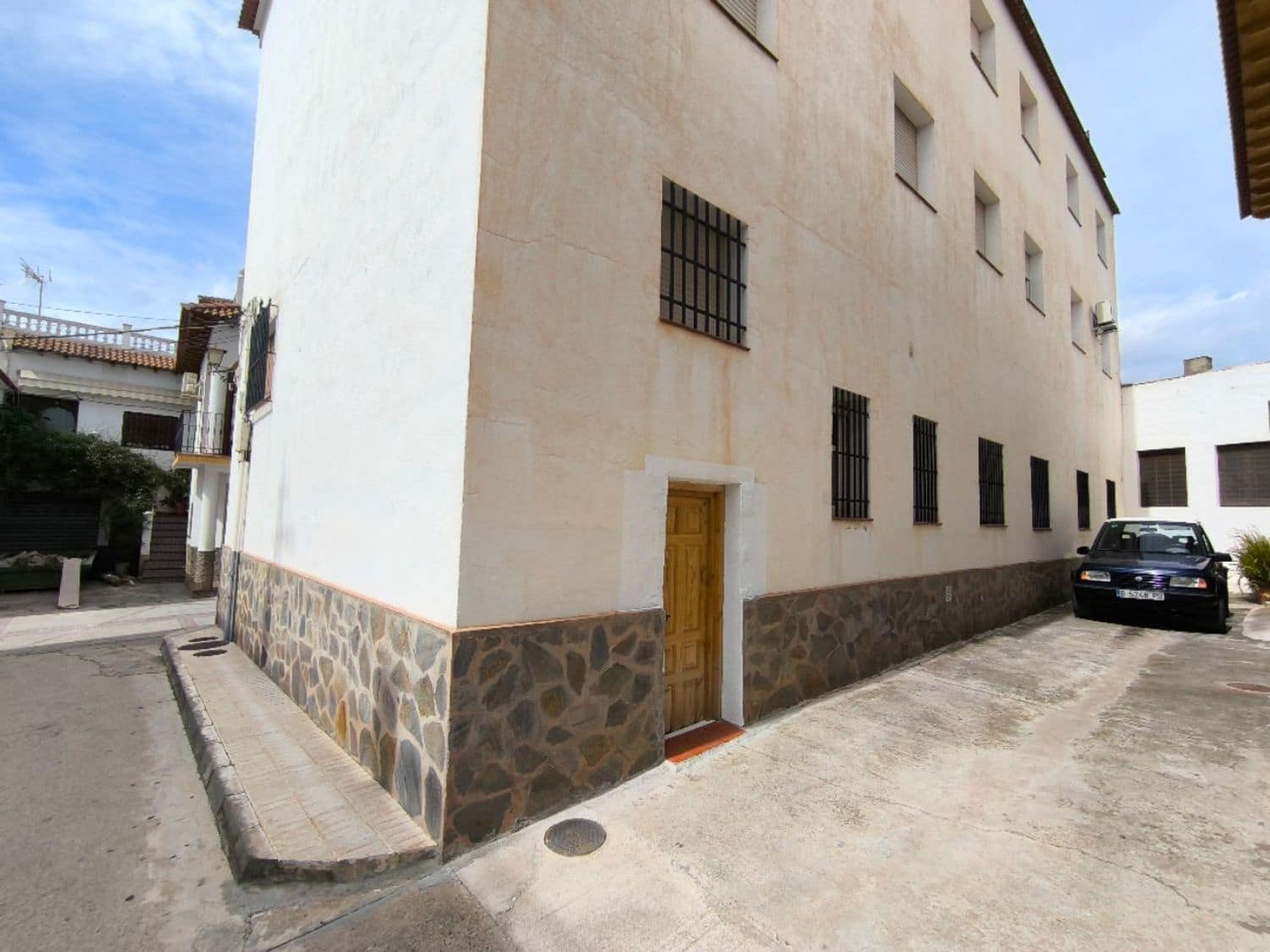 3 sypialnia Apartament na sprzedaż w Ugijar z garażem - 69 000 € (Ref: 8246833)