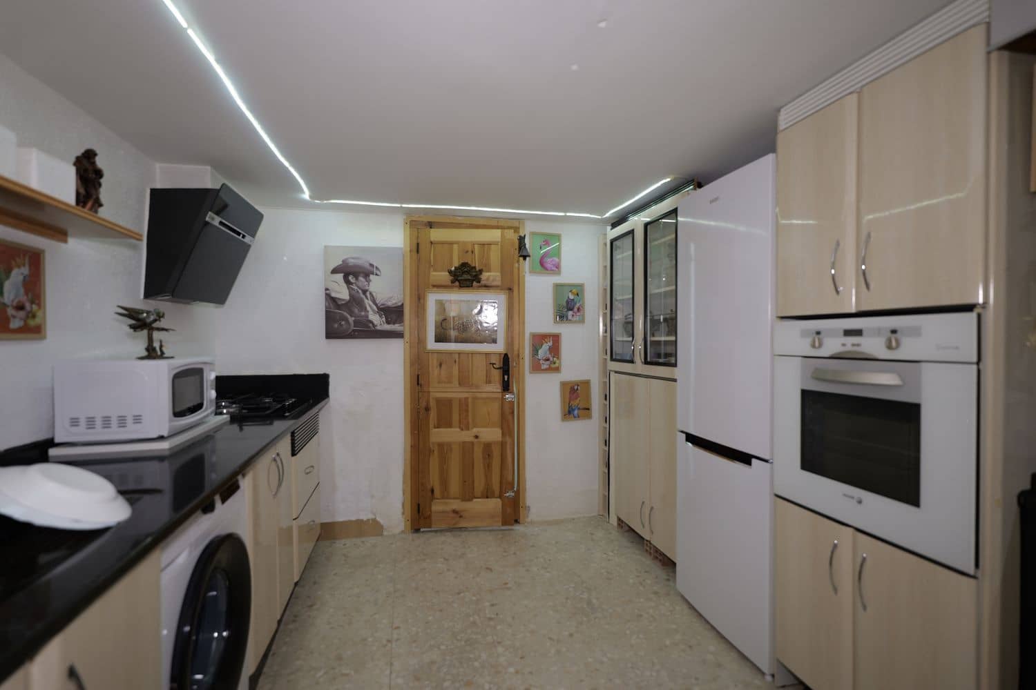 3 sypialnia Apartament na sprzedaż w Ugijar z garażem - 69 000 € (Ref: 8246833)