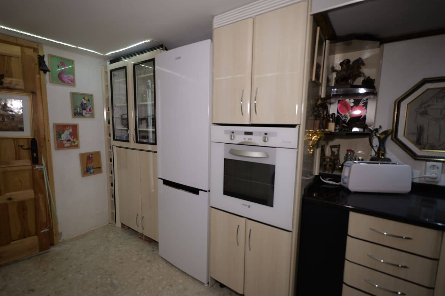 3 sypialnia Apartament na sprzedaż w Ugijar z garażem - 69 000 € (Ref: 8246833)