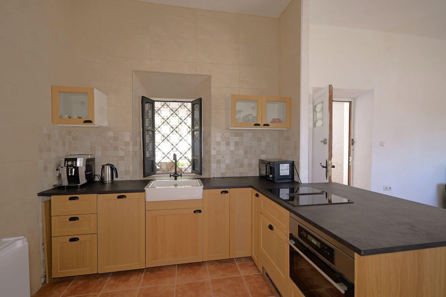 5 chambre Villa/Maison à vendre à Almeria ville avec piscine garage - 270 000 € (Ref: 8246834)