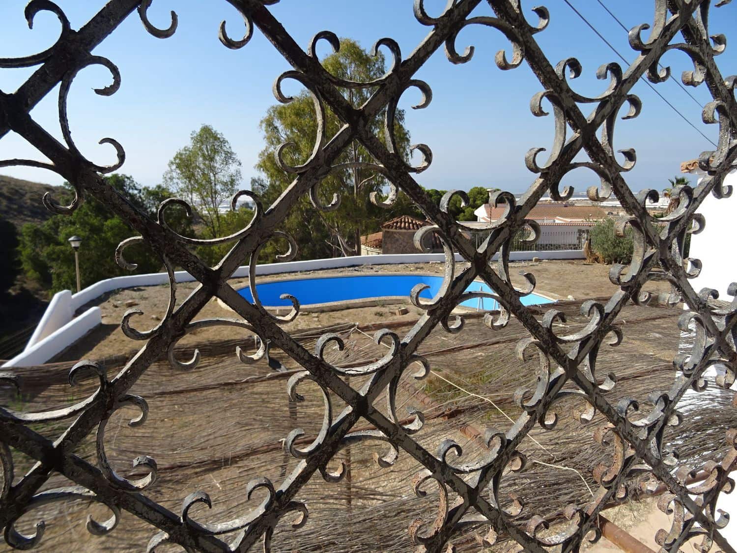 5 chambre Villa/Maison à vendre à Almeria ville avec piscine garage - 270 000 € (Ref: 8246834)