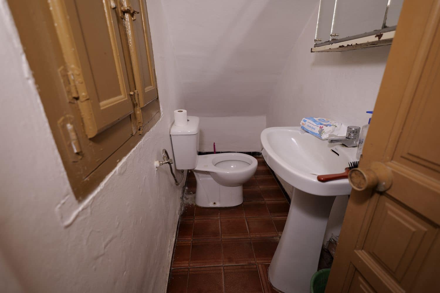 7 soveværelse Villa til salg i Ugijar med garage - € 99.700 (Ref: 8412098)