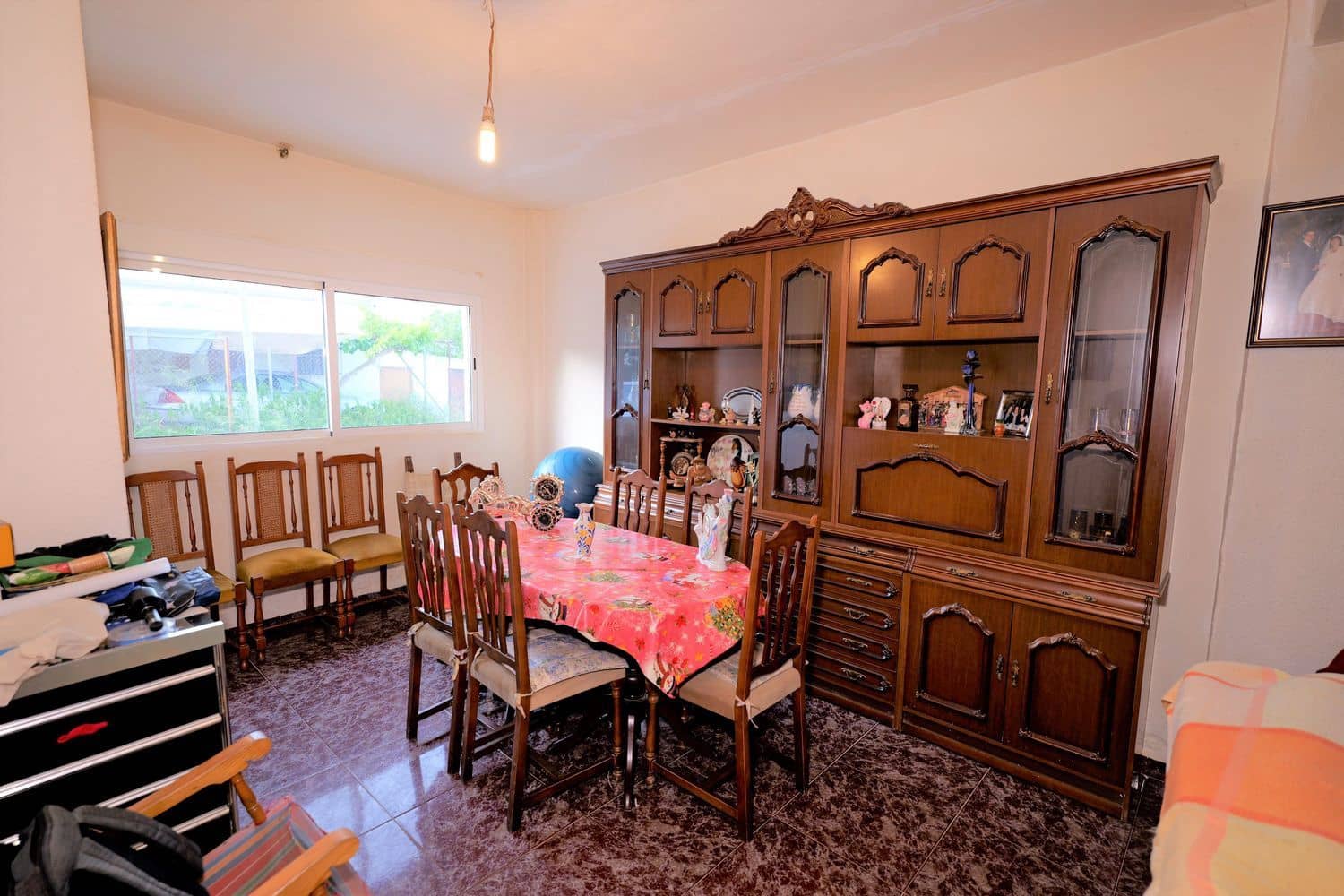 7 soveværelse Villa til salg i Ugijar med garage - € 99.700 (Ref: 8412098)