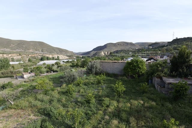 7 soverom Villa til salgs i Ugíjar med garasje - € 99 700 (Ref: 8412098)