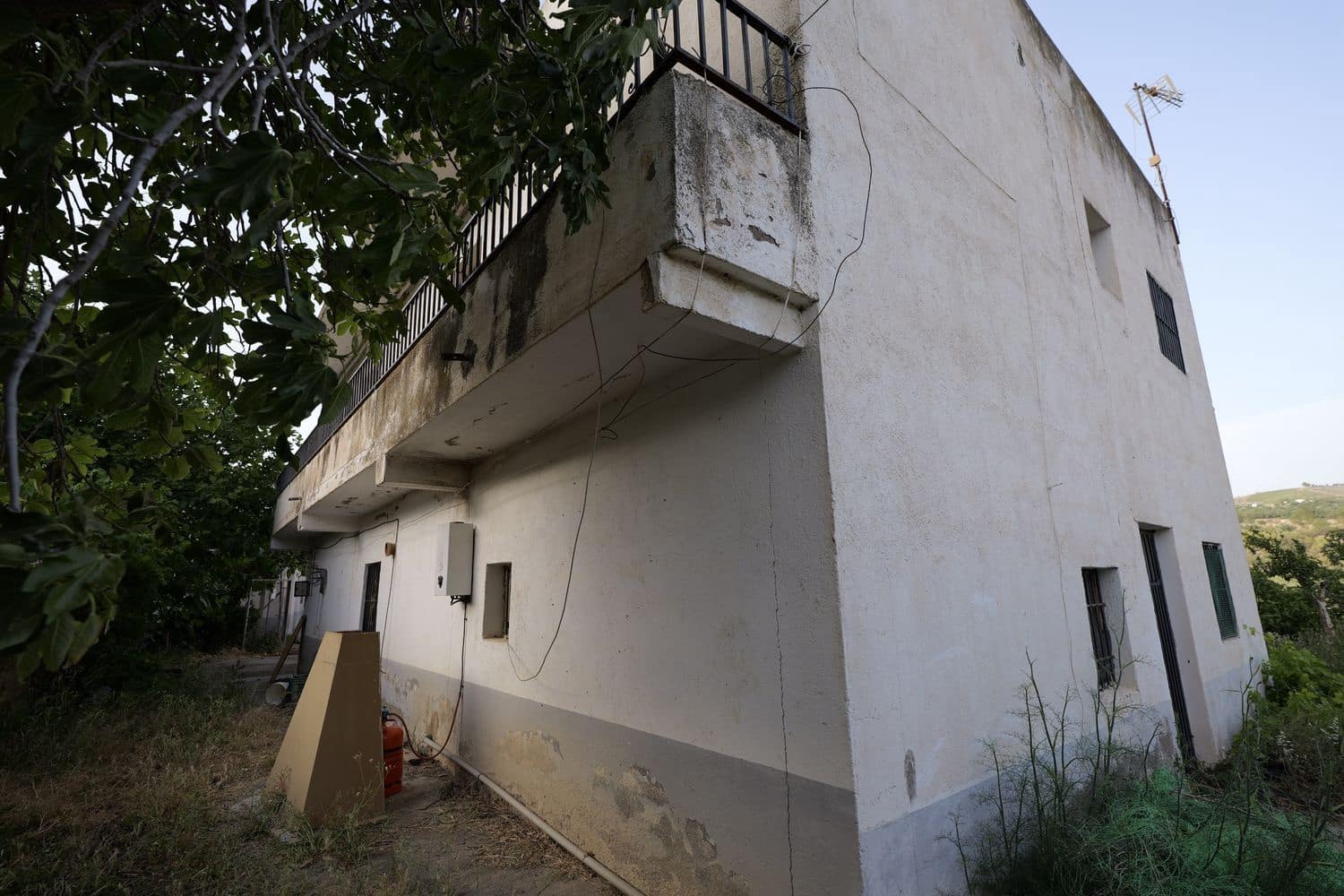 7 soveværelse Villa til salg i Ugijar med garage - € 99.700 (Ref: 8412098)