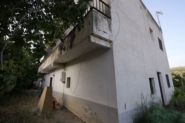 7 soverom Villa til salgs i Ugíjar med garasje - € 99 700 (Ref: 8412098)