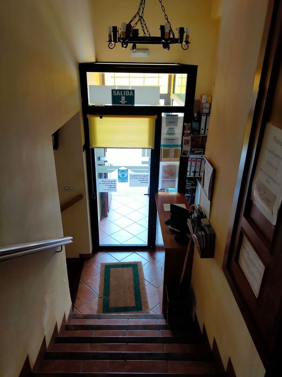 7 soveværelse Finca/Landehus til salg i Nevada med garage - € 397.000 (Ref: 8480386)