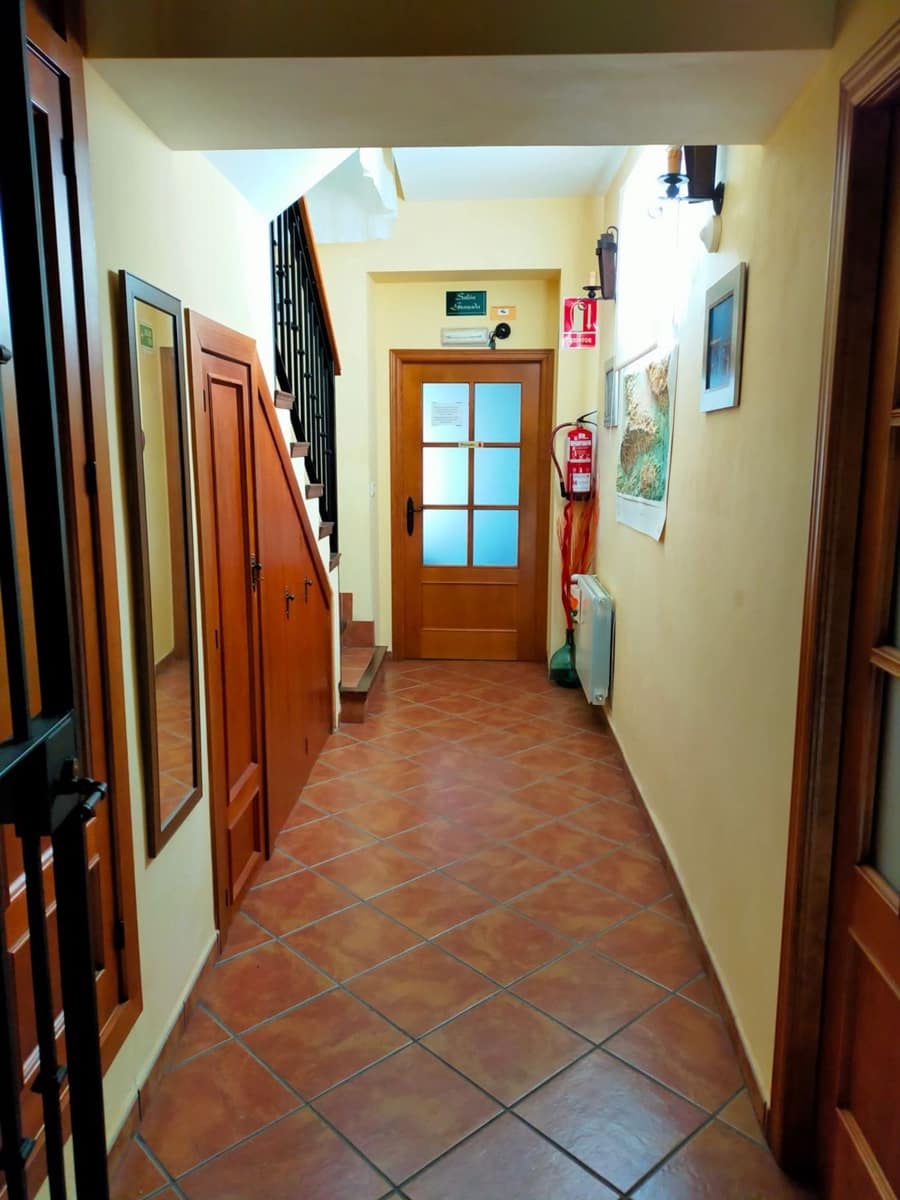 7 soveværelse Finca/Landehus til salg i Nevada med garage - € 397.000 (Ref: 8480386)