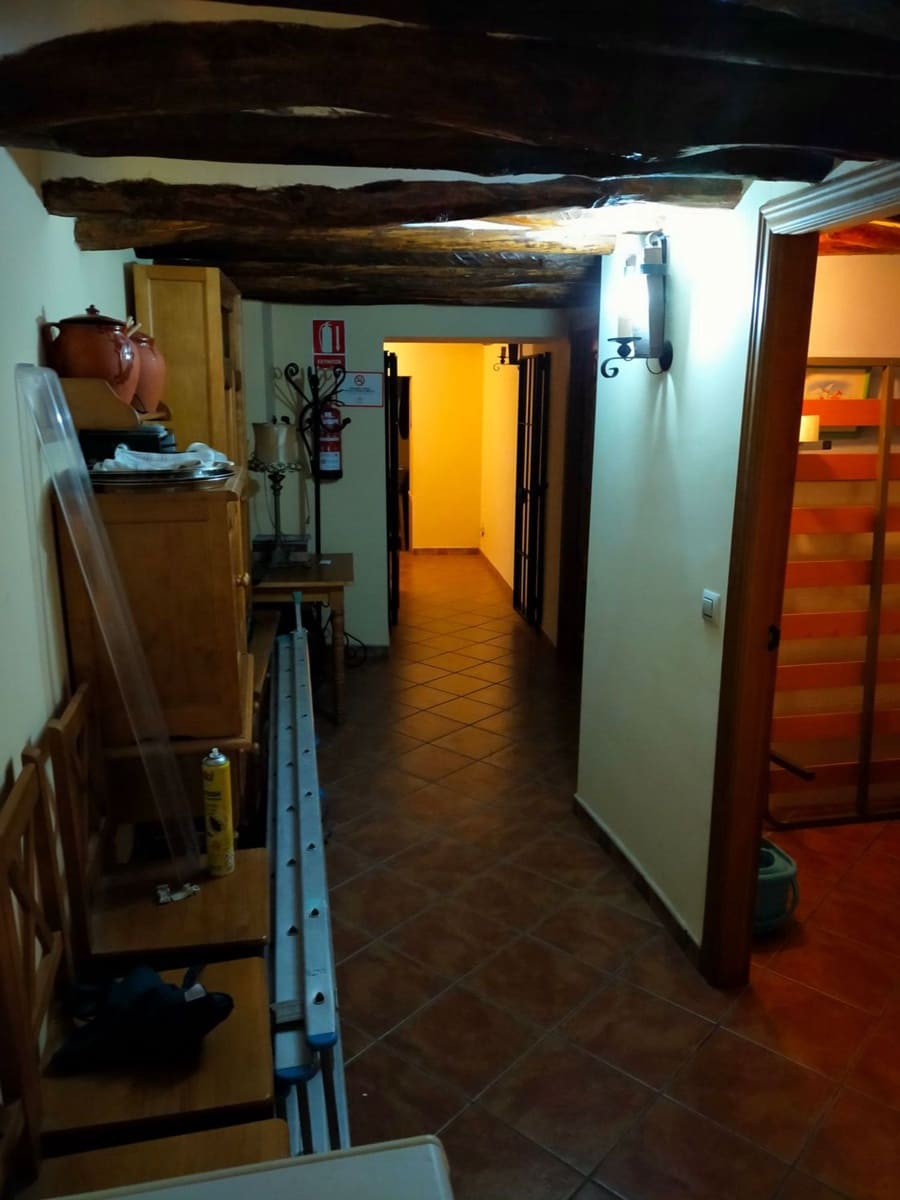 7 soveværelse Finca/Landehus til salg i Nevada med garage - € 397.000 (Ref: 8480386)