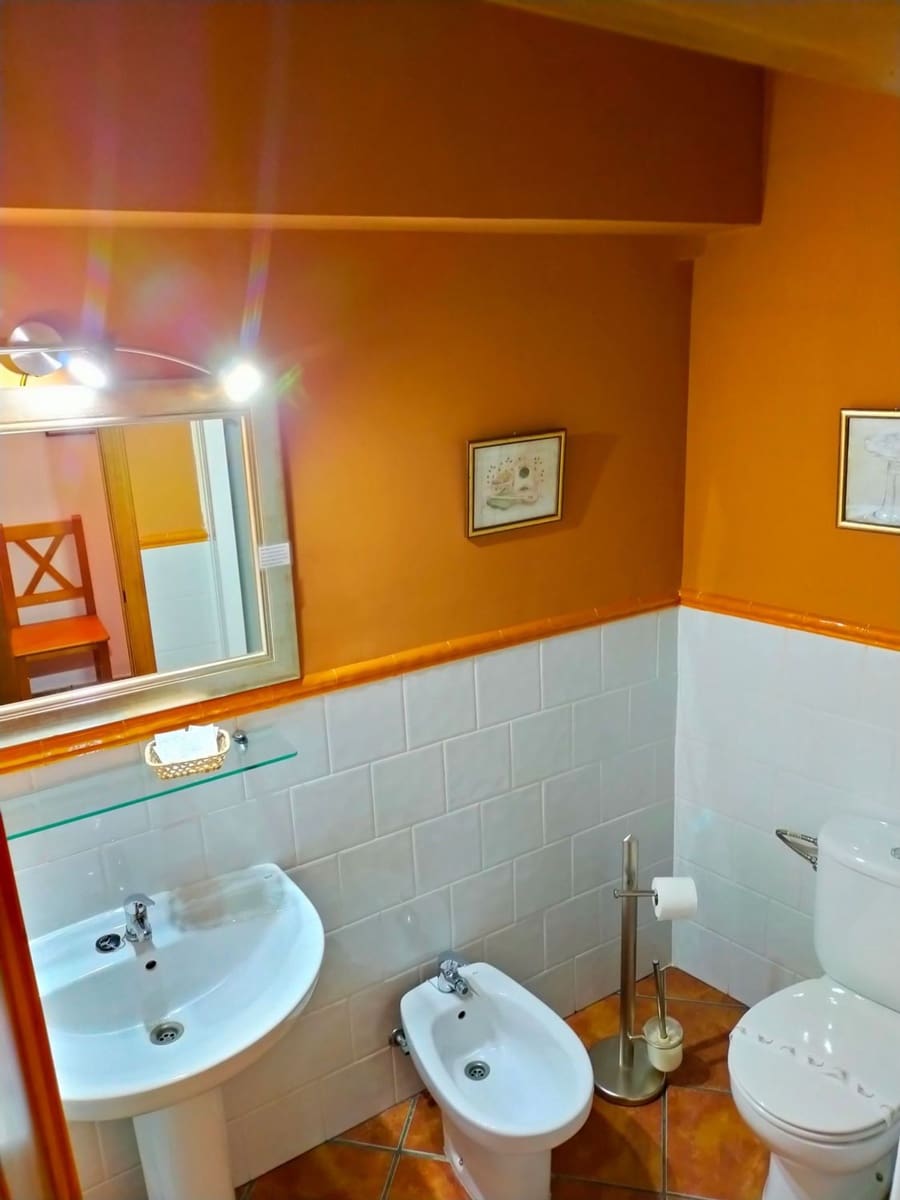 7 soveværelse Finca/Landehus til salg i Nevada med garage - € 397.000 (Ref: 8480386)