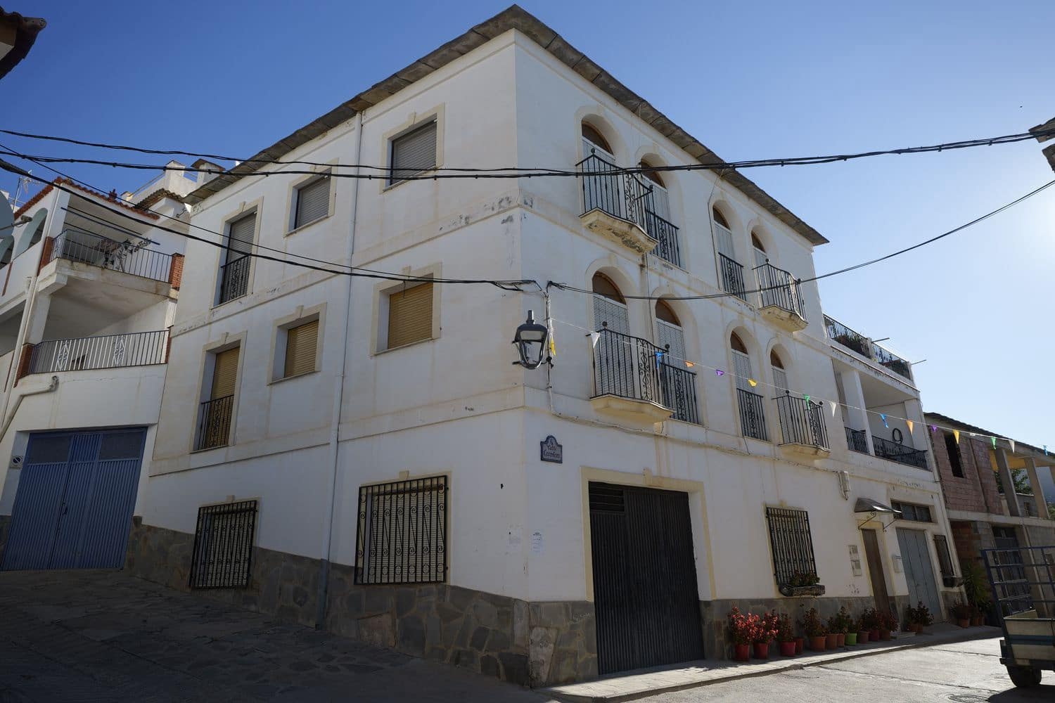 6 soveværelse Byhus til salg i Nevada med garage - € 110.000 (Ref: 8521191)