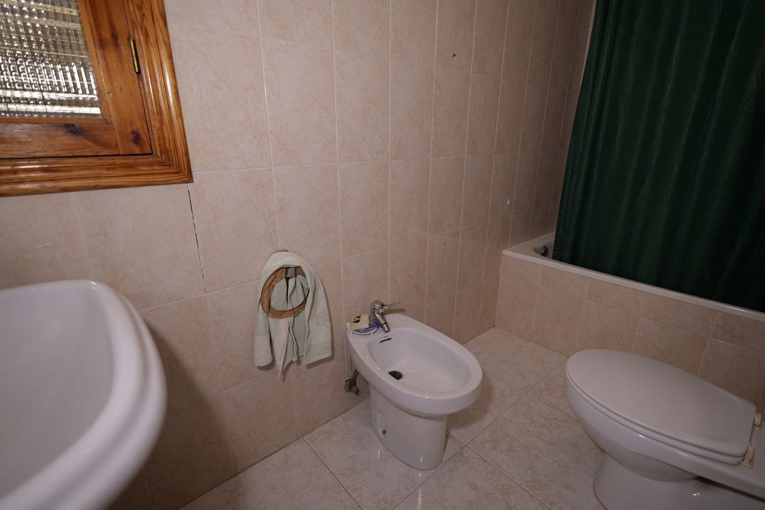 6 soveværelse Byhus til salg i Nevada med garage - € 110.000 (Ref: 8521191)