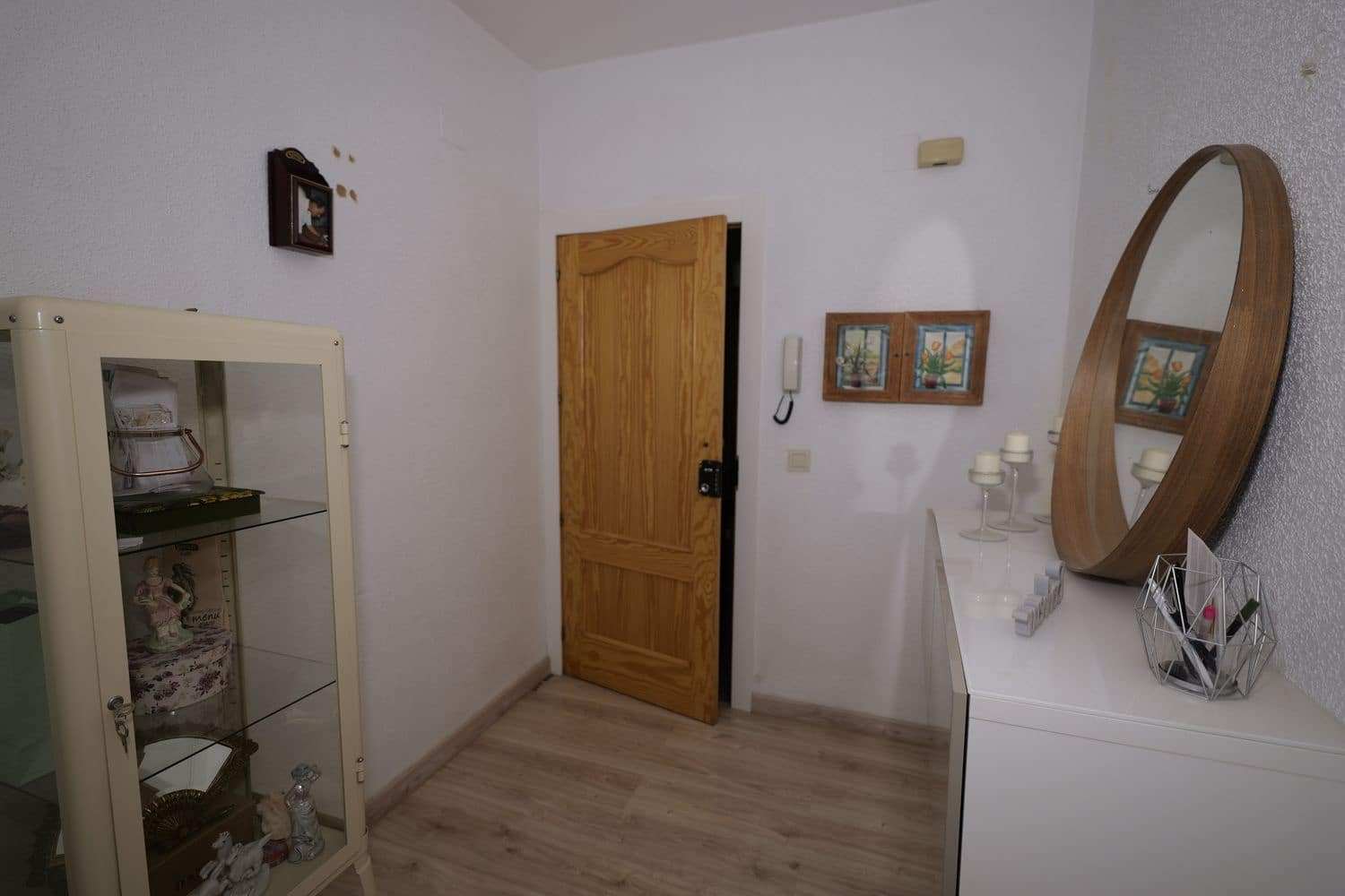 6 soveværelse Byhus til salg i Nevada med garage - € 110.000 (Ref: 8521191)