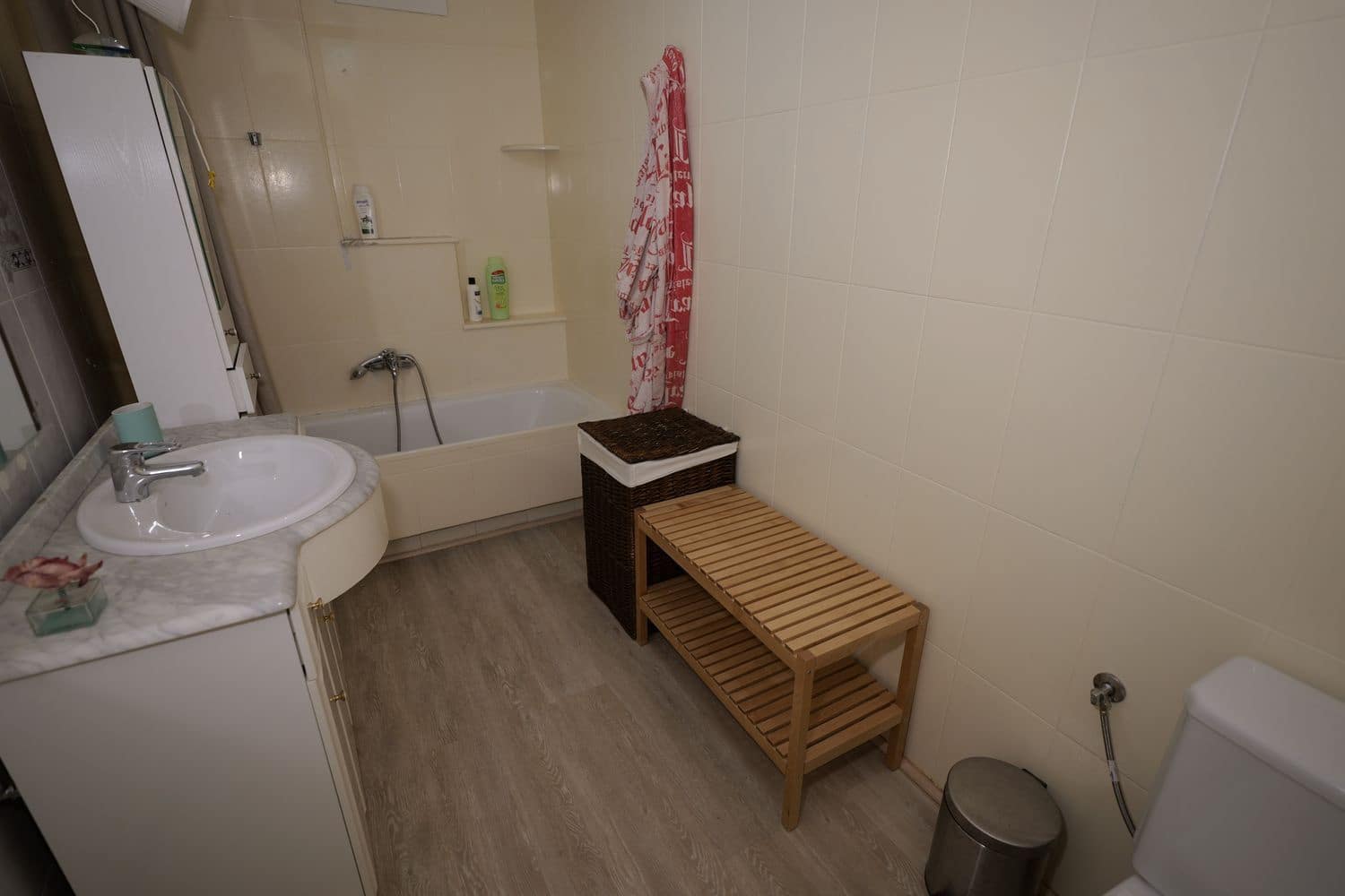 6 soveværelse Byhus til salg i Nevada med garage - € 110.000 (Ref: 8521191)