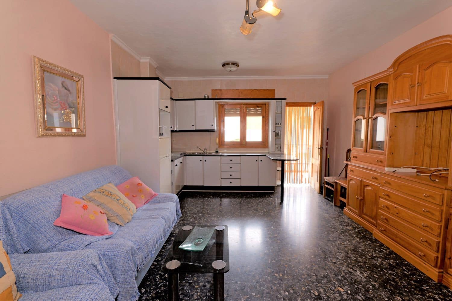 6 soveværelse Byhus til salg i Nevada med garage - € 110.000 (Ref: 8521191)