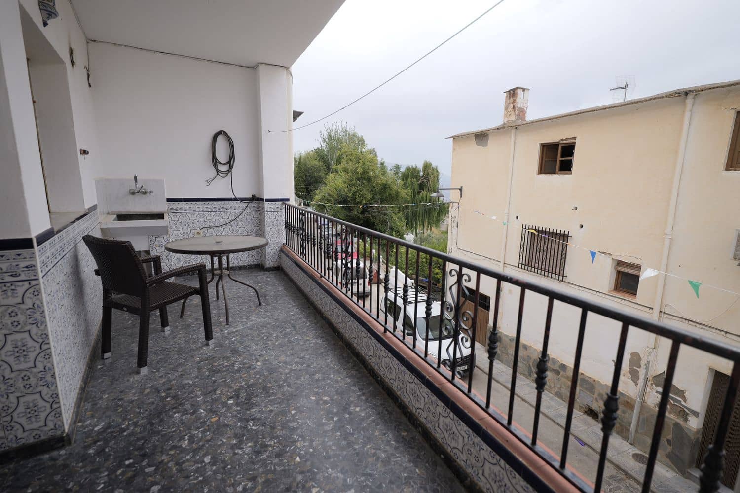 6 soveværelse Byhus til salg i Nevada med garage - € 110.000 (Ref: 8521191)