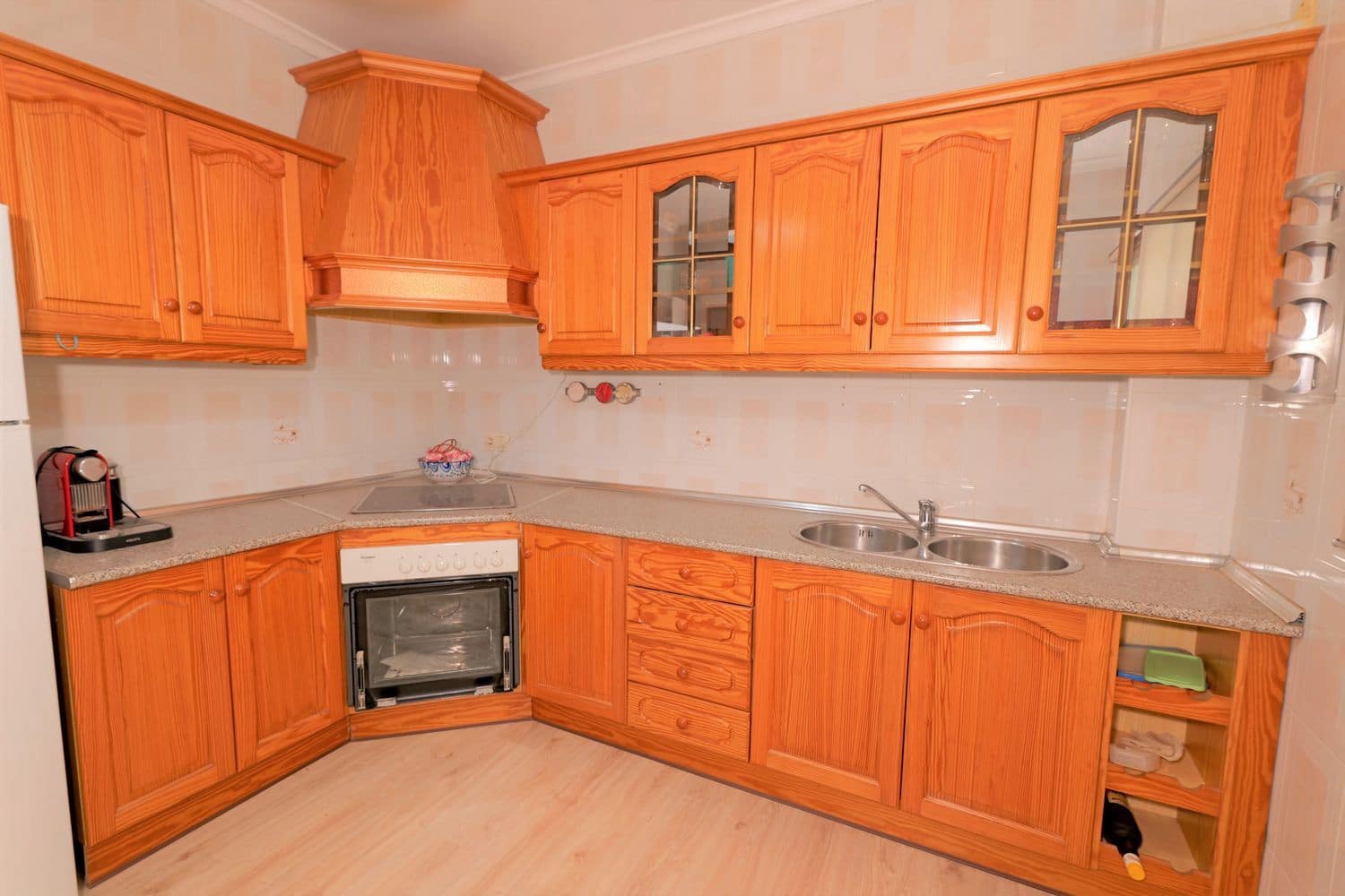 6 soveværelse Byhus til salg i Nevada med garage - € 110.000 (Ref: 8521191)