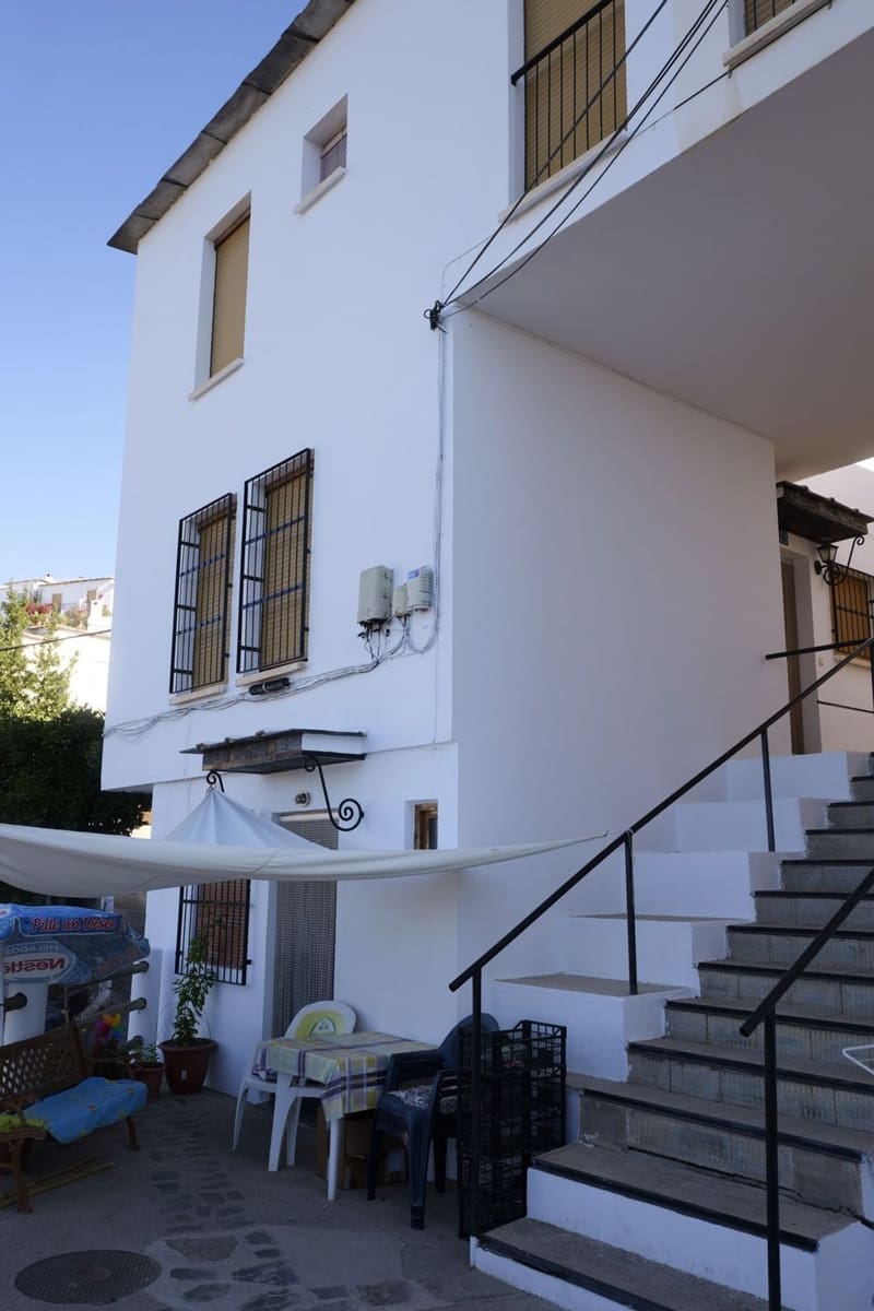 4 slaapkamer Huis te koop in Nevada - € 59.000 (Ref: 8527545)