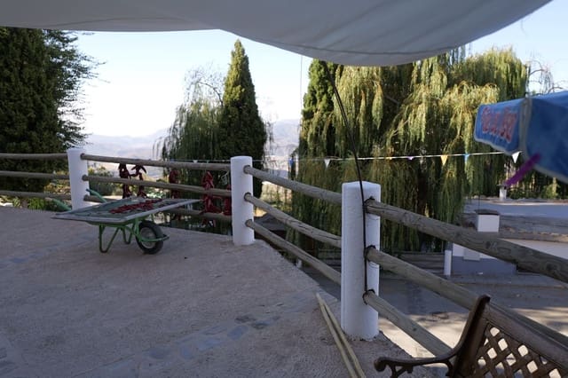 4 slaapkamer Huis te koop in Mairena, Nevada - € 59.000 (Ref: 8527545)