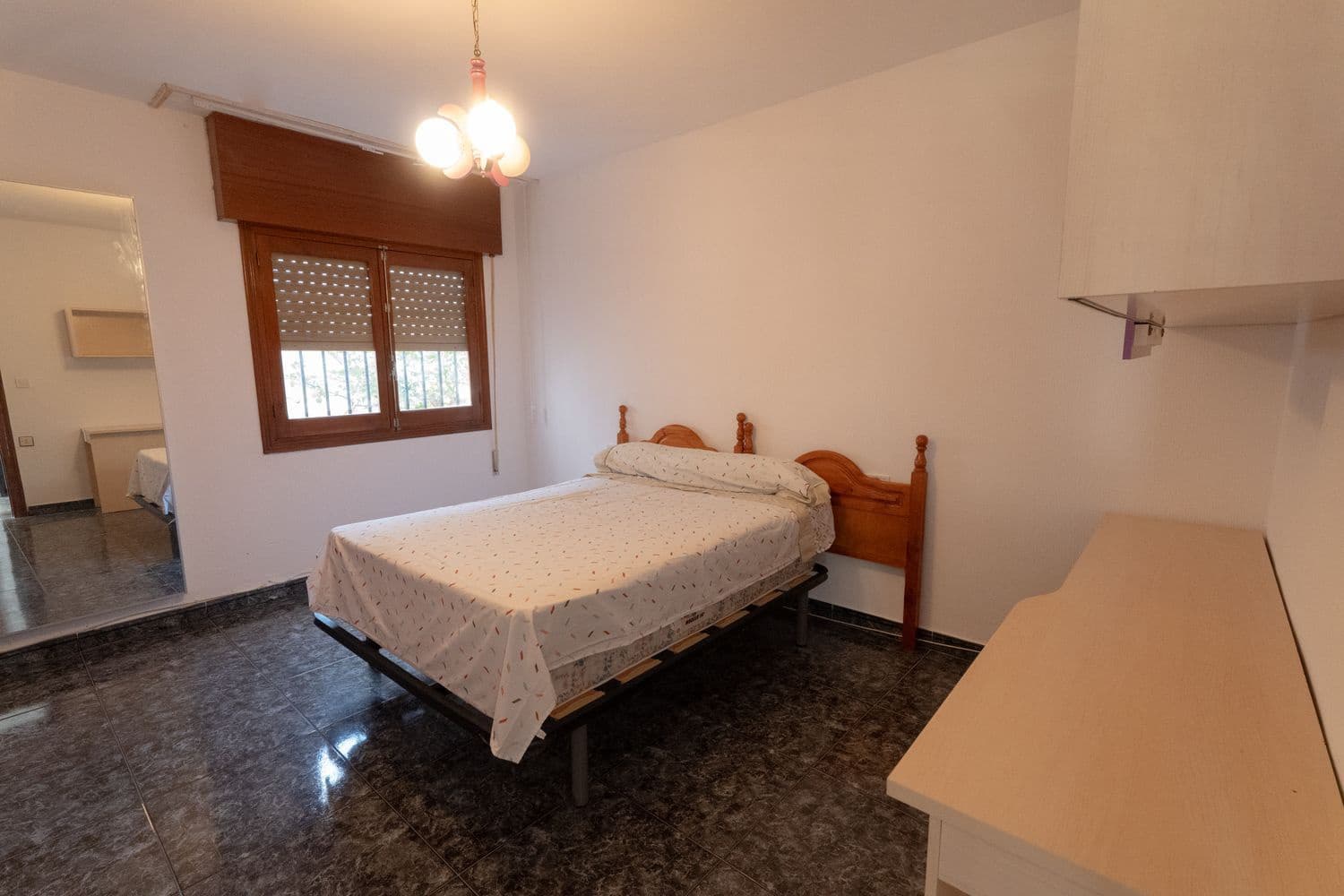 3 soverom Hus til salgs i Berja med garasje - € 169 000 (Ref: 8616664)