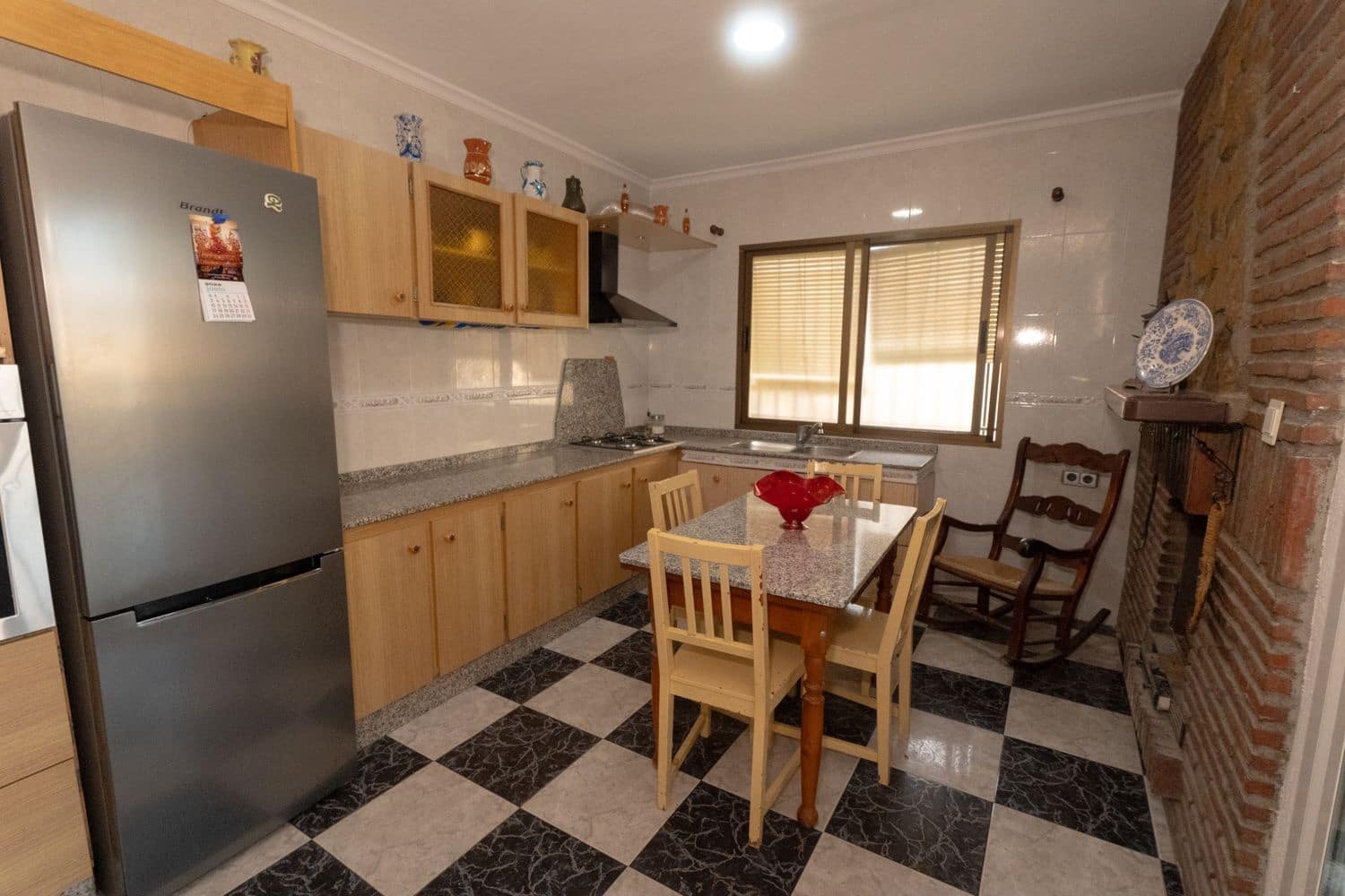3 soverom Hus til salgs i Berja med garasje - € 169 000 (Ref: 8616664)