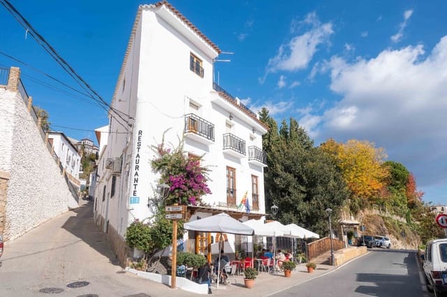 Commercial for sale in Válor - € 298,000 (Ref: 8658117)