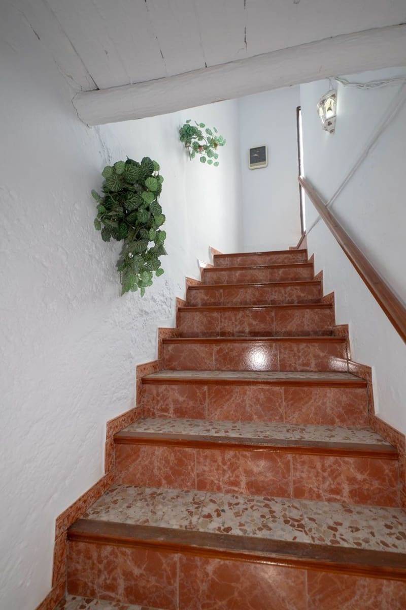 5 soveværelse Byhus til salg i Nevada - € 76.000 (Ref: 8707220)