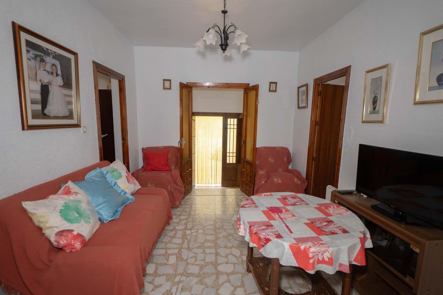 5 soveværelse Byhus til salg i Nevada - € 76.000 (Ref: 8707220)