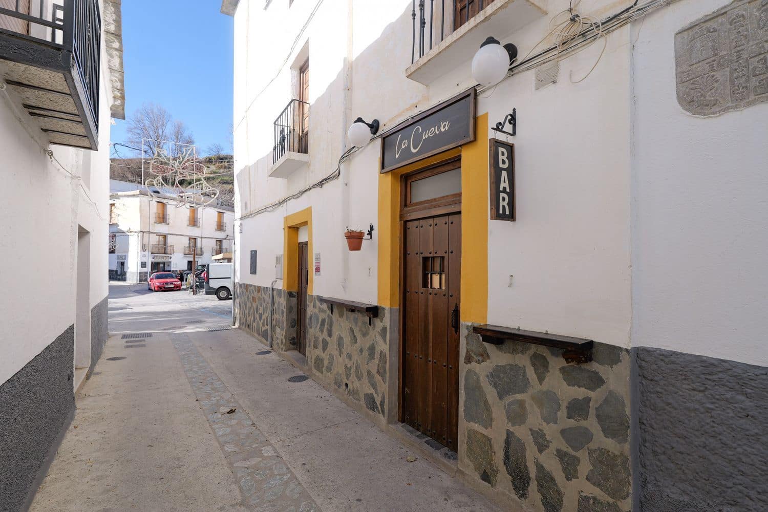 Erhverv til salg i Berchules - € 69.000 (Ref: 8750694)