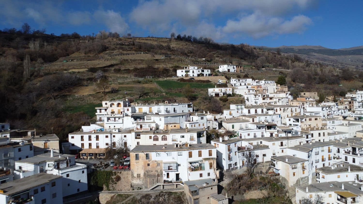 Erhverv til salg i Berchules - € 69.000 (Ref: 8750694)