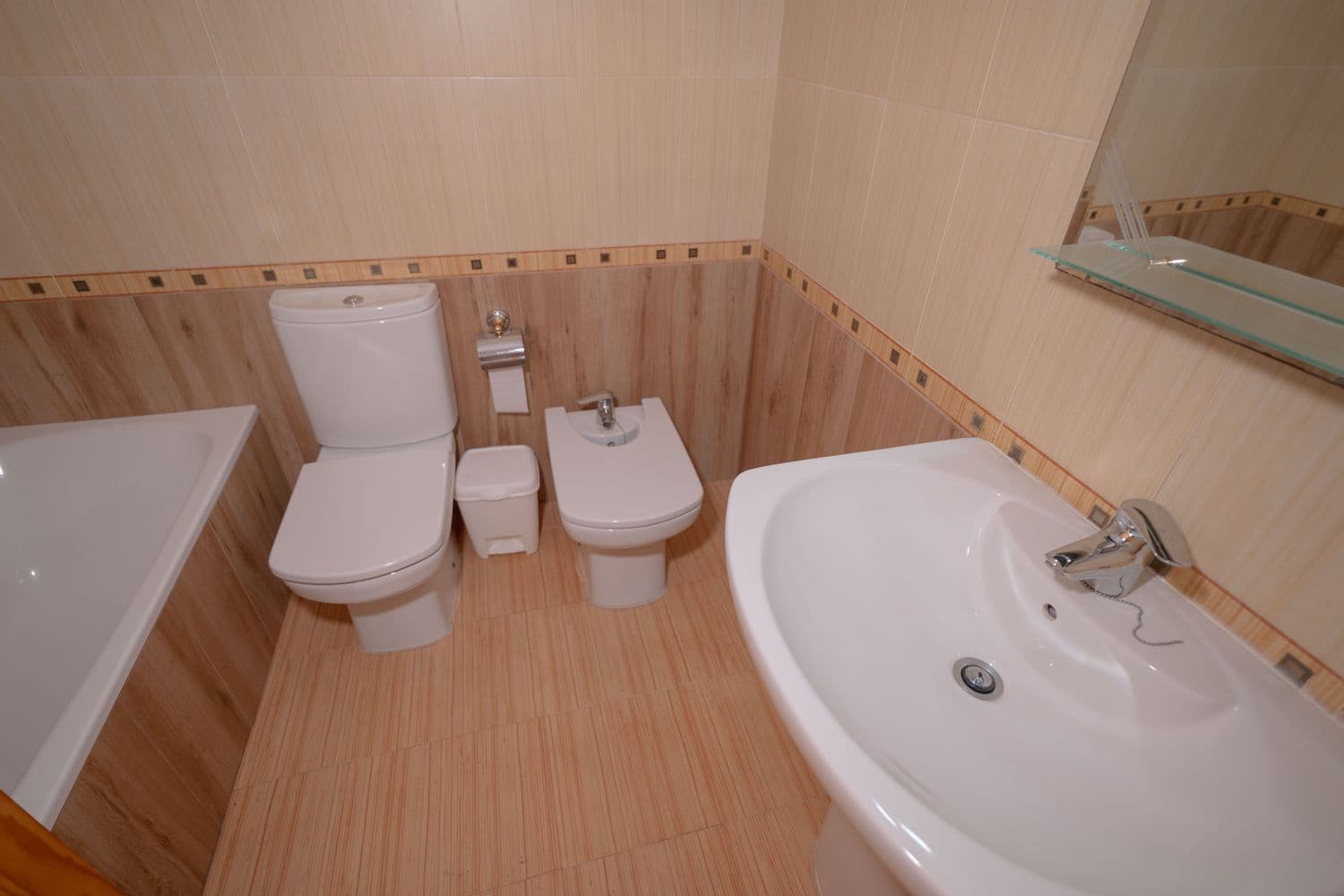 4 soveværelse Byhus til salg i Albunol med garage - € 199.000 (Ref: 8795587)