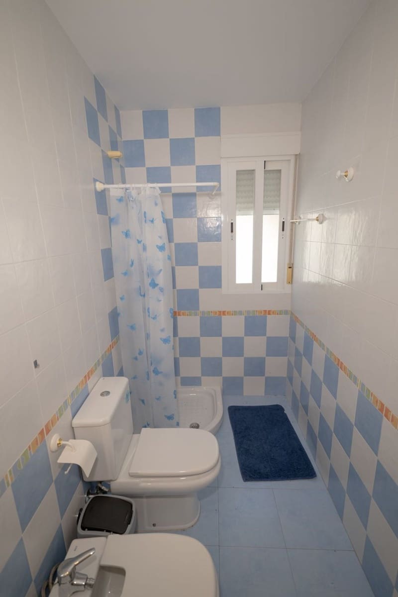 4 soveværelse Byhus til salg i Albunol med garage - € 199.000 (Ref: 8795587)