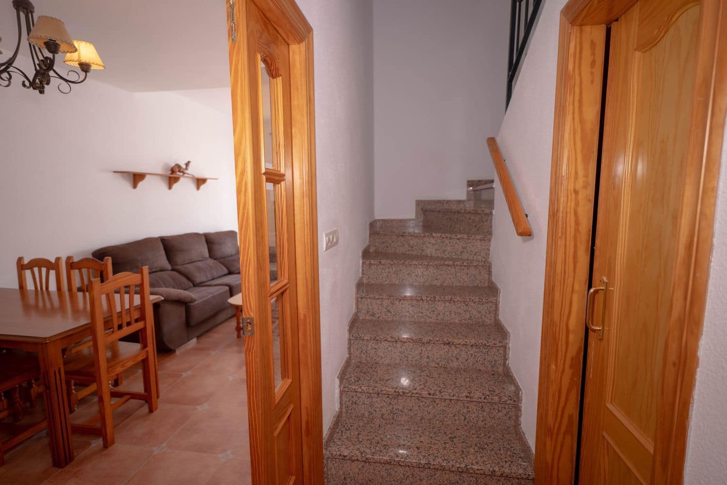 4 soveværelse Byhus til salg i Albunol med garage - € 199.000 (Ref: 8795587)