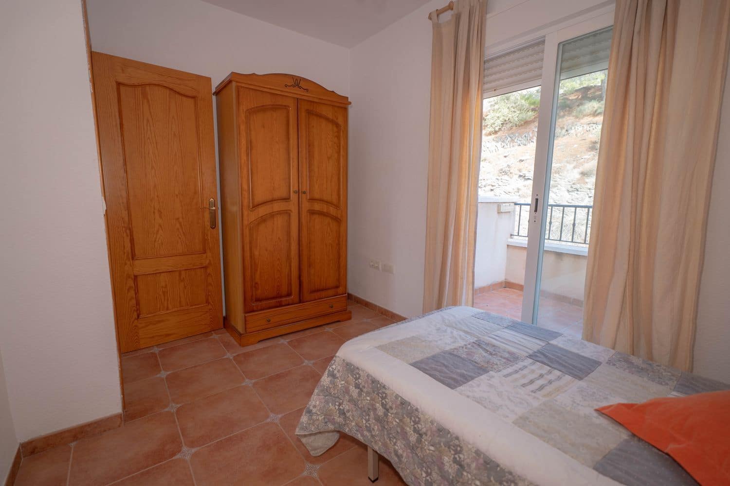 4 soveværelse Byhus til salg i Albunol med garage - € 199.000 (Ref: 8795587)