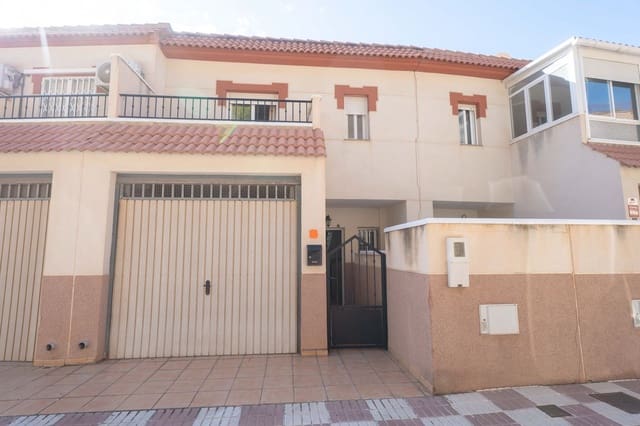 4 soverom Hus til salgs i La Rabita, Albuñol med garasje - € 199 000 (Ref: 8795587)