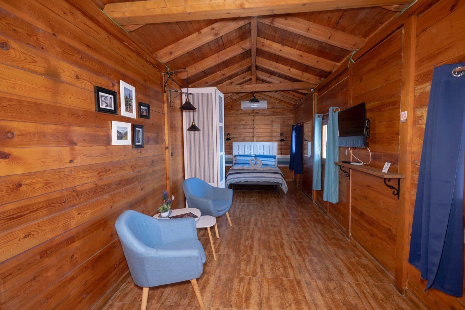 5 soveværelse Finca/Landehus til salg i Nevada med swimmingpool garage - € 550.000 (Ref: 8840579)