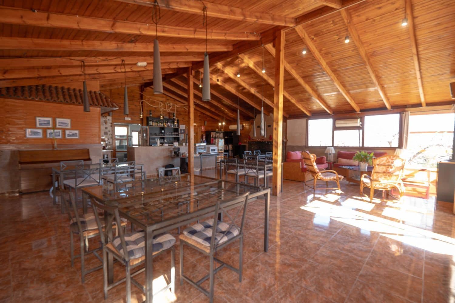 5 soveværelse Finca/Landehus til salg i Nevada med swimmingpool garage - € 550.000 (Ref: 8840579)