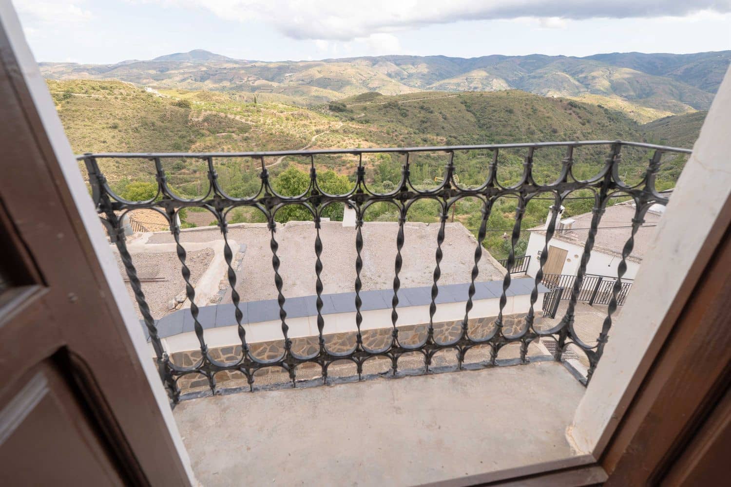 6 soveværelse Finca/Landehus til salg i Lobras med garage - € 59.000 (Ref: 9004582)