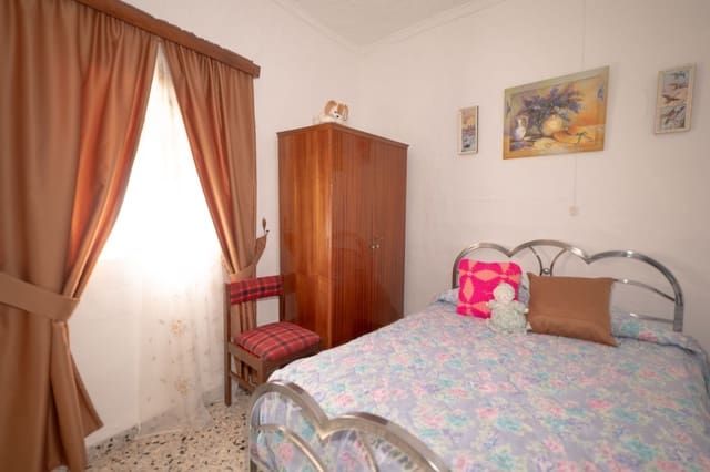 6 soveværelse Finca/Landehus til salg i Lobras med garage - € 59.000 (Ref: 9004582)