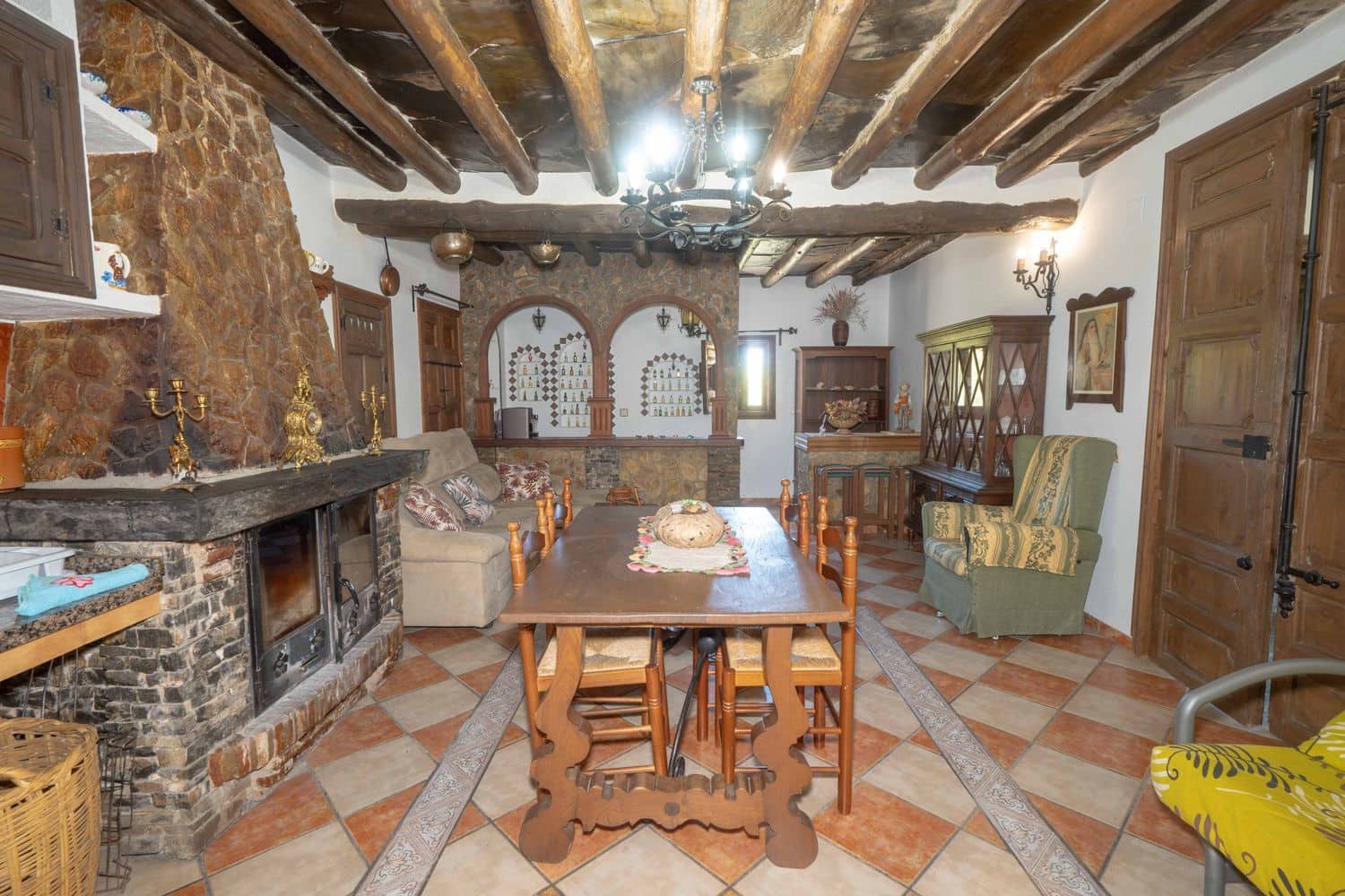 8 soveværelse Finca/Landehus til salg i Lobras - € 325.000 (Ref: 9016728)