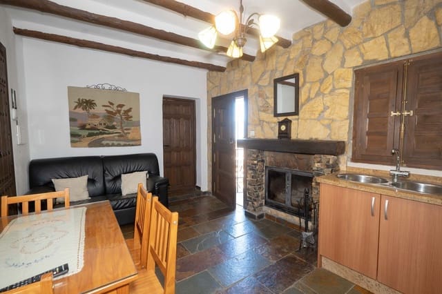 8 bedroom Finca/Country House for sale in Lobras - € 325,000 (Ref: 9016728)