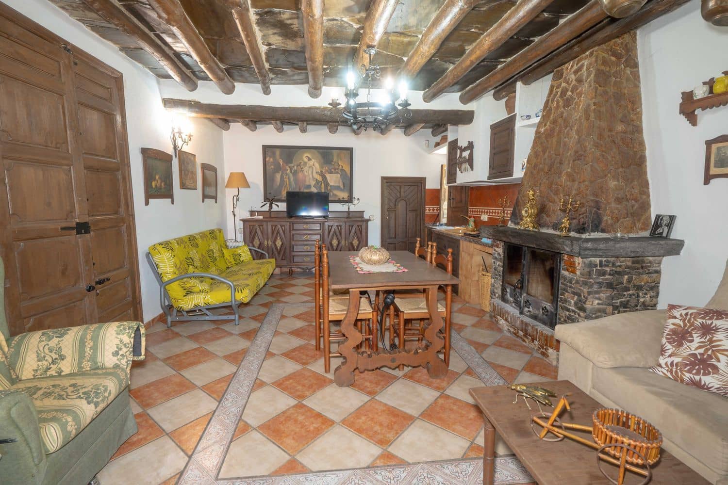 8 soveværelse Finca/Landehus til salg i Lobras - € 325.000 (Ref: 9016728)