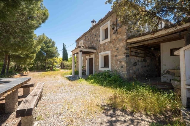 8 bedroom Finca/Country House for sale in Lobras - € 325,000 (Ref: 9016728)