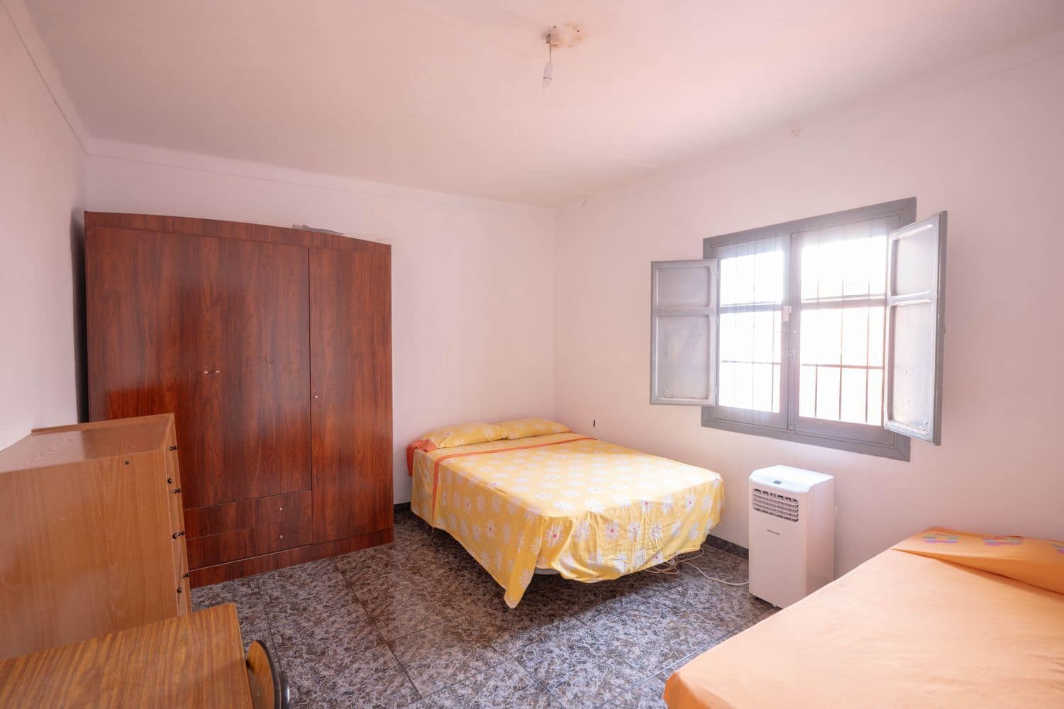 3 soveværelse Villa til salg i Berja med garage - € 85.000 (Ref: 9166726)