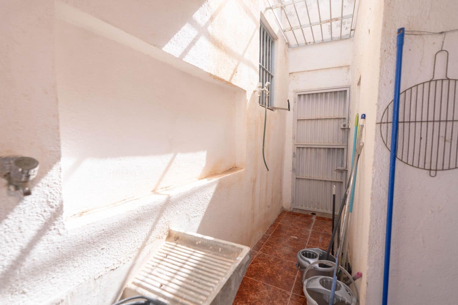 3 soveværelse Villa til salg i Berja med garage - € 85.000 (Ref: 9166726)