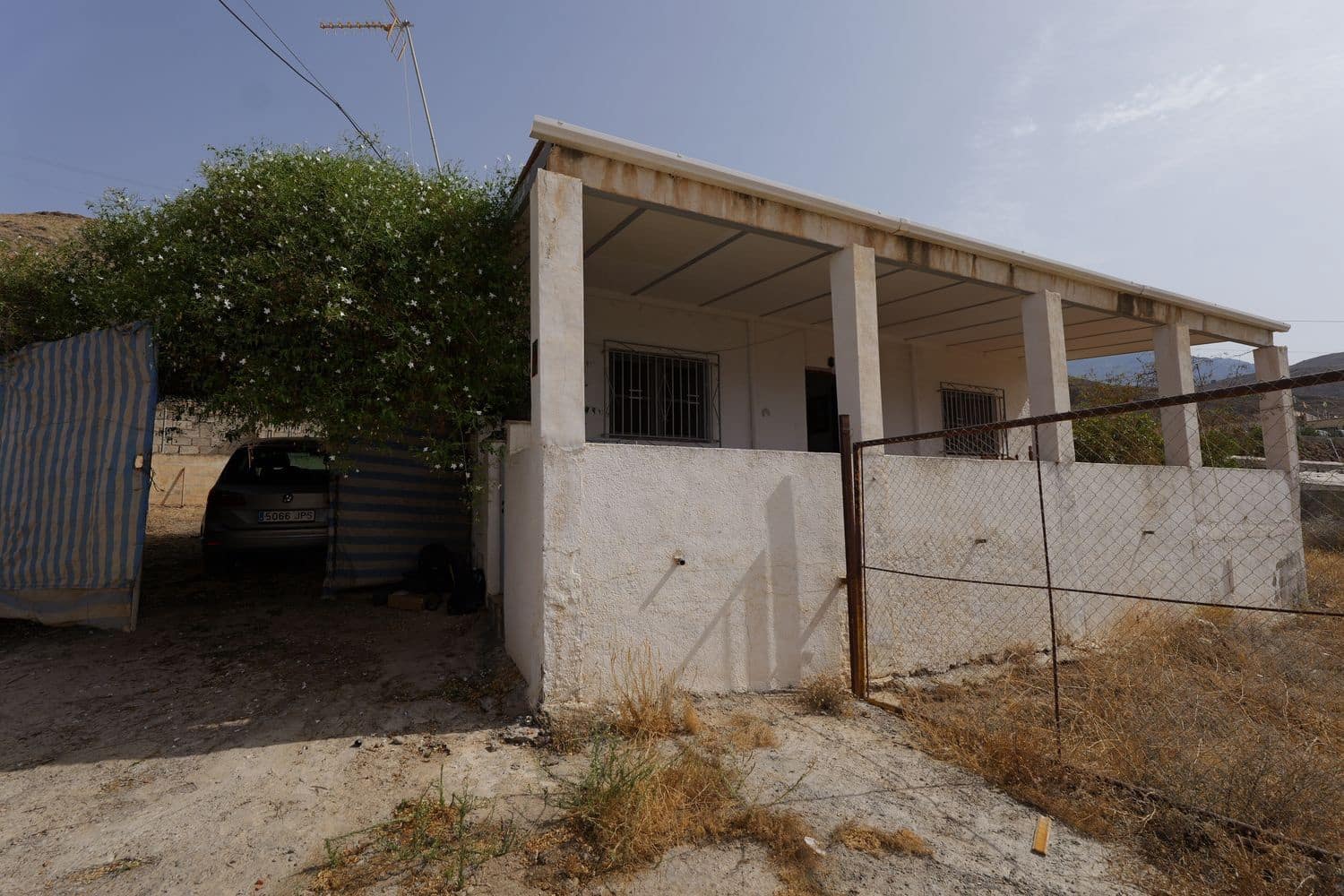 3 soveværelse Villa til salg i Berja med garage - € 85.000 (Ref: 9166726)