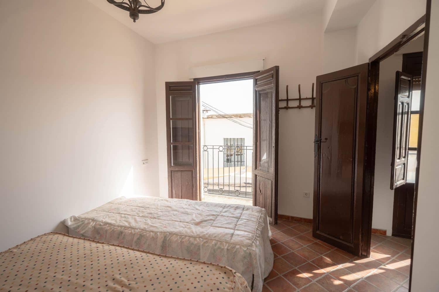 4 soveværelse Byhus til salg i Nevada med garage - € 89.500 (Ref: 9169292)