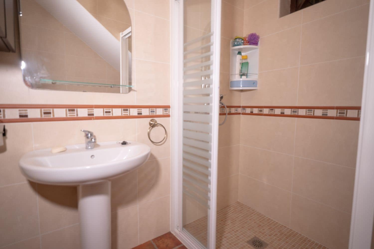 4 soveværelse Byhus til salg i Nevada med garage - € 89.500 (Ref: 9169292)